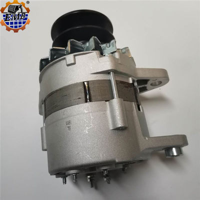 600-821-6110 0330002871 6D105 Motore alternatore per PC200-3 PC220-2