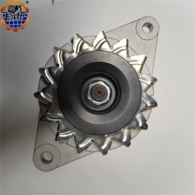 600-821-7210 24V 35A Alternatore 600-821-7240 Per motore Komatsu 6D95L S6D105