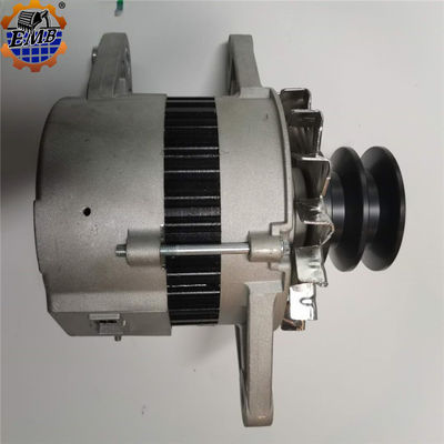 600-821-7210 24V 35A Alternatore 600-821-7240 Per motore Komatsu 6D95L S6D105
