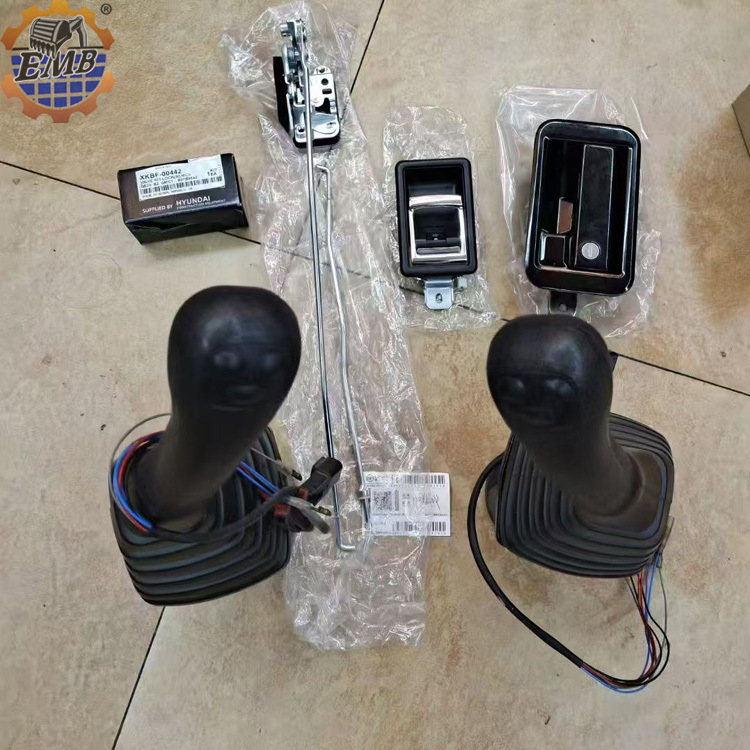 31Q8-20041 Valvola pilota 31Q8-21031 31Q8-20030 Joystick per R330-9S R430LC-9 Parti di escavatore